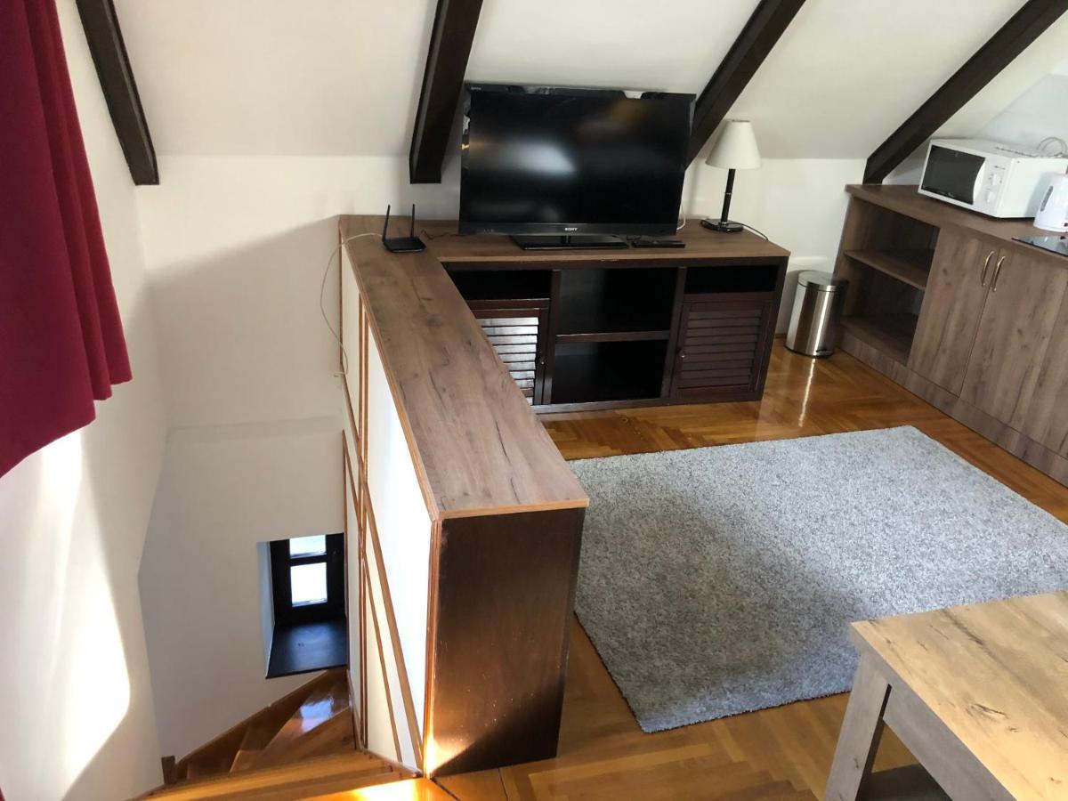 Echo Apartman Tihany Bagian luar foto