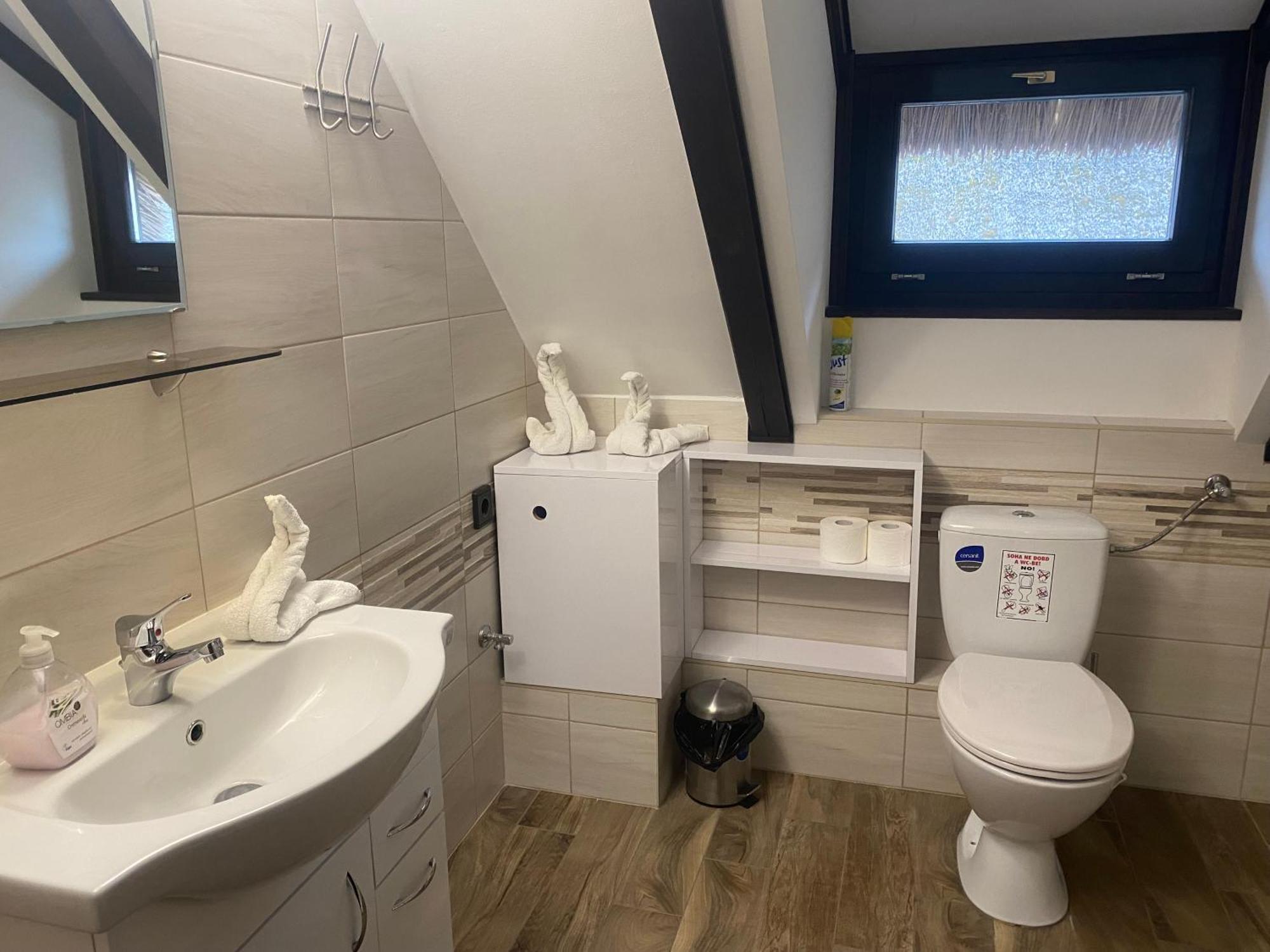Echo Apartman Tihany Bagian luar foto